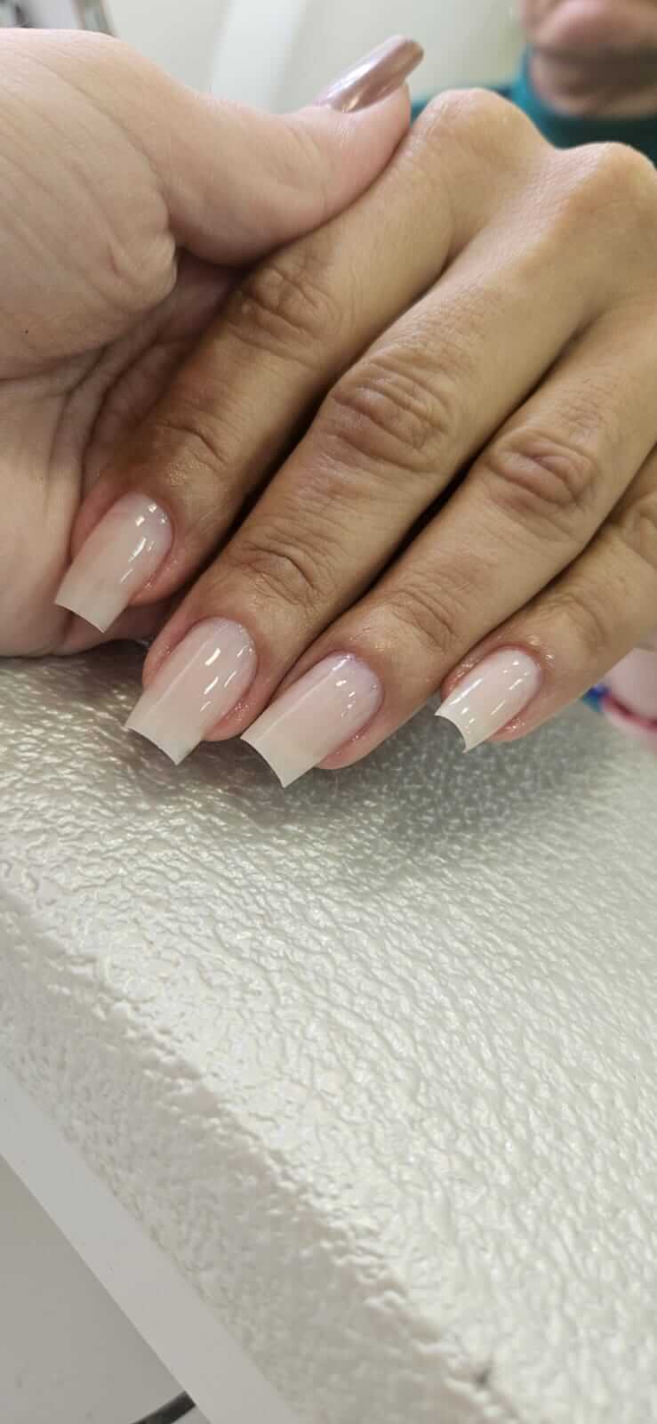Trabalho de unhas de gel - Studioevienails